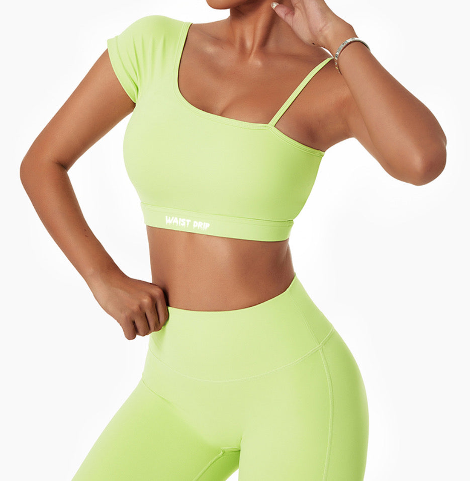 Up to 50% off leggings, sports bras + tops - Peachy Lean